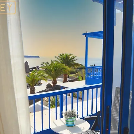 Casa Maresía Moreras Con Vista Mar En Primera Linea Y Piscina Compartida Playa Blanca (Lanzarote)